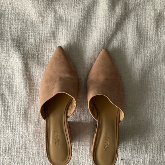 Pink Mules with block heal - Picture 3 of 4